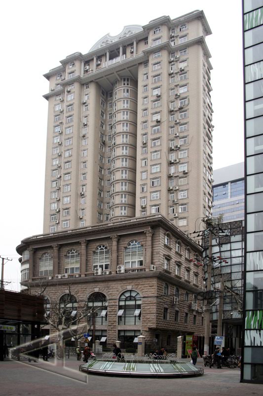 Apartmenthaus / Apartment Building in Shanghai