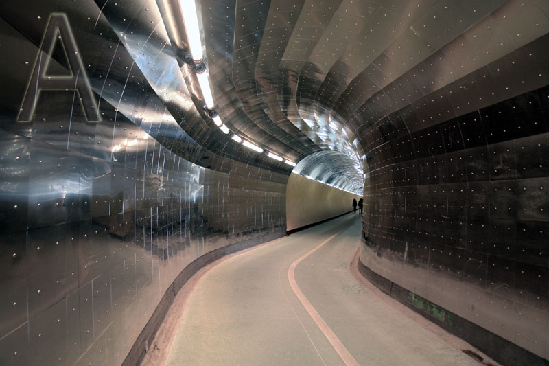 Brunkebergstunneln / pedestrian tunnel